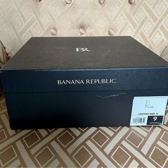 Banana Republic Italian Leather Ankle Boot New In Box Sz 9 - Picture 12 of 15